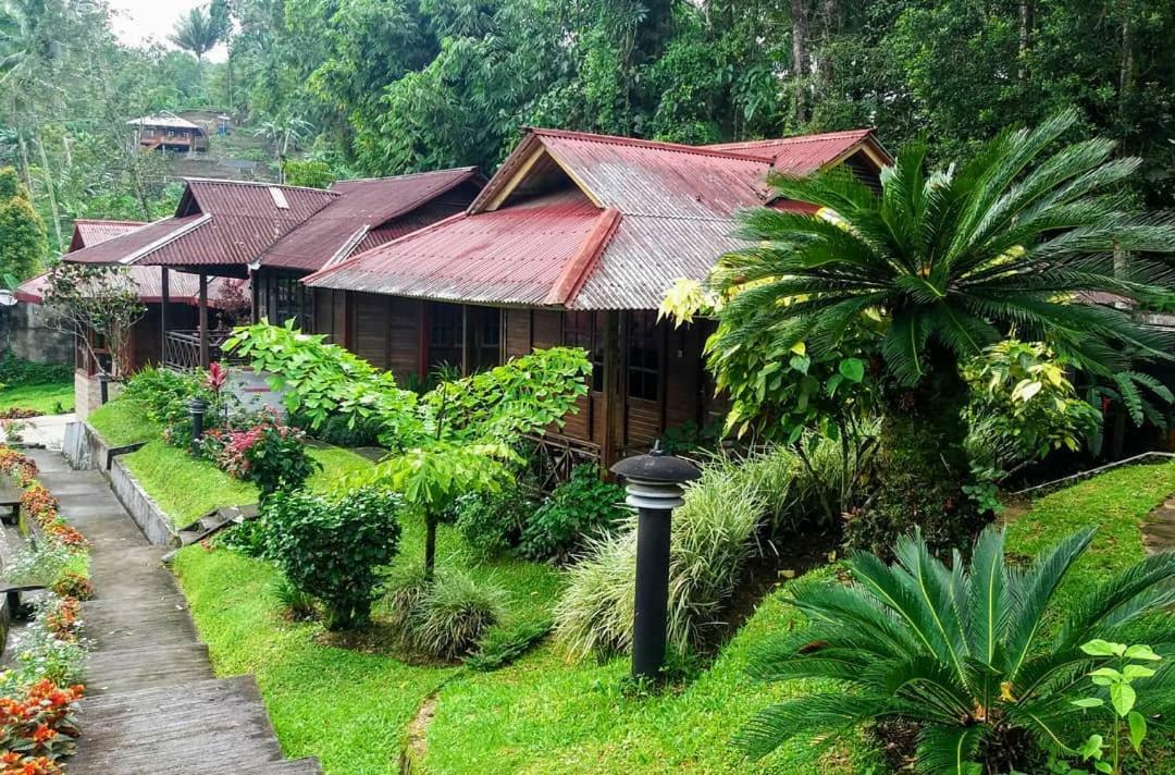 Highland Resort & Nature Tours Tomohon Εξωτερικό φωτογραφία